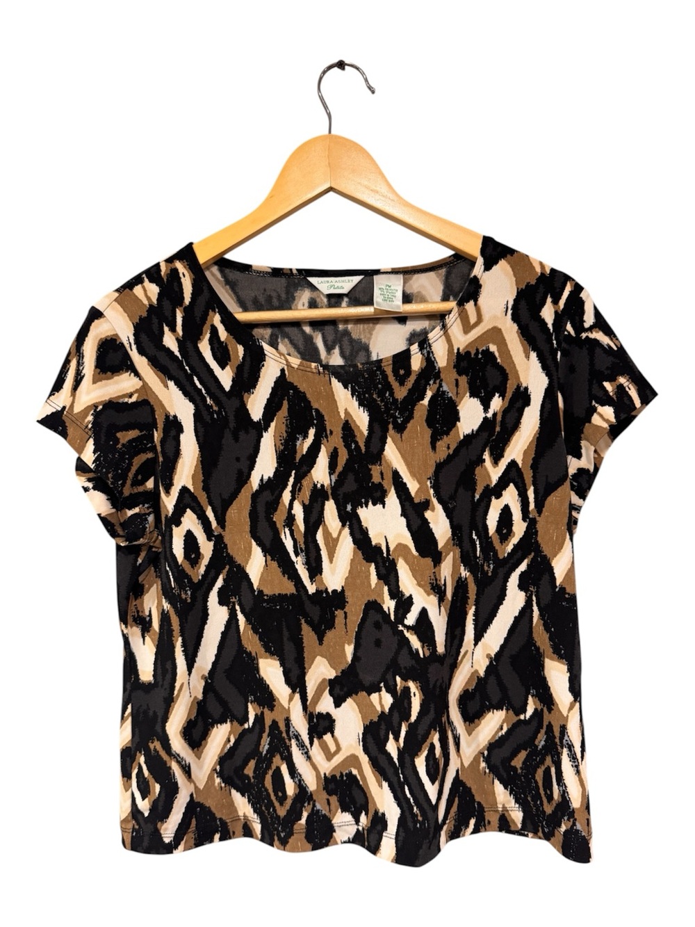Laura Ashley Petite PM Abstract Animal Print Short Sleeve Top